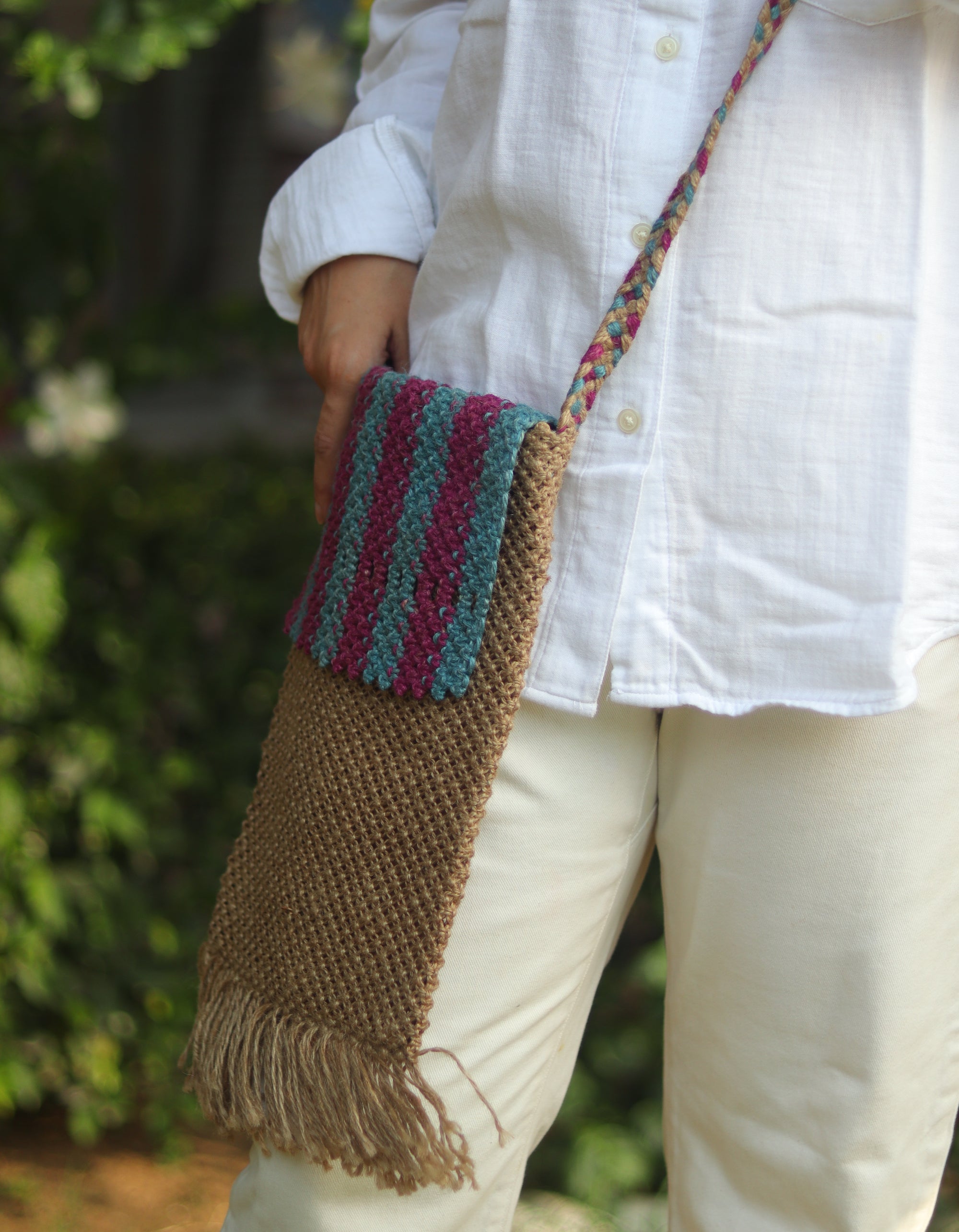 Jute Macrame Long Sleeve Sling Bag