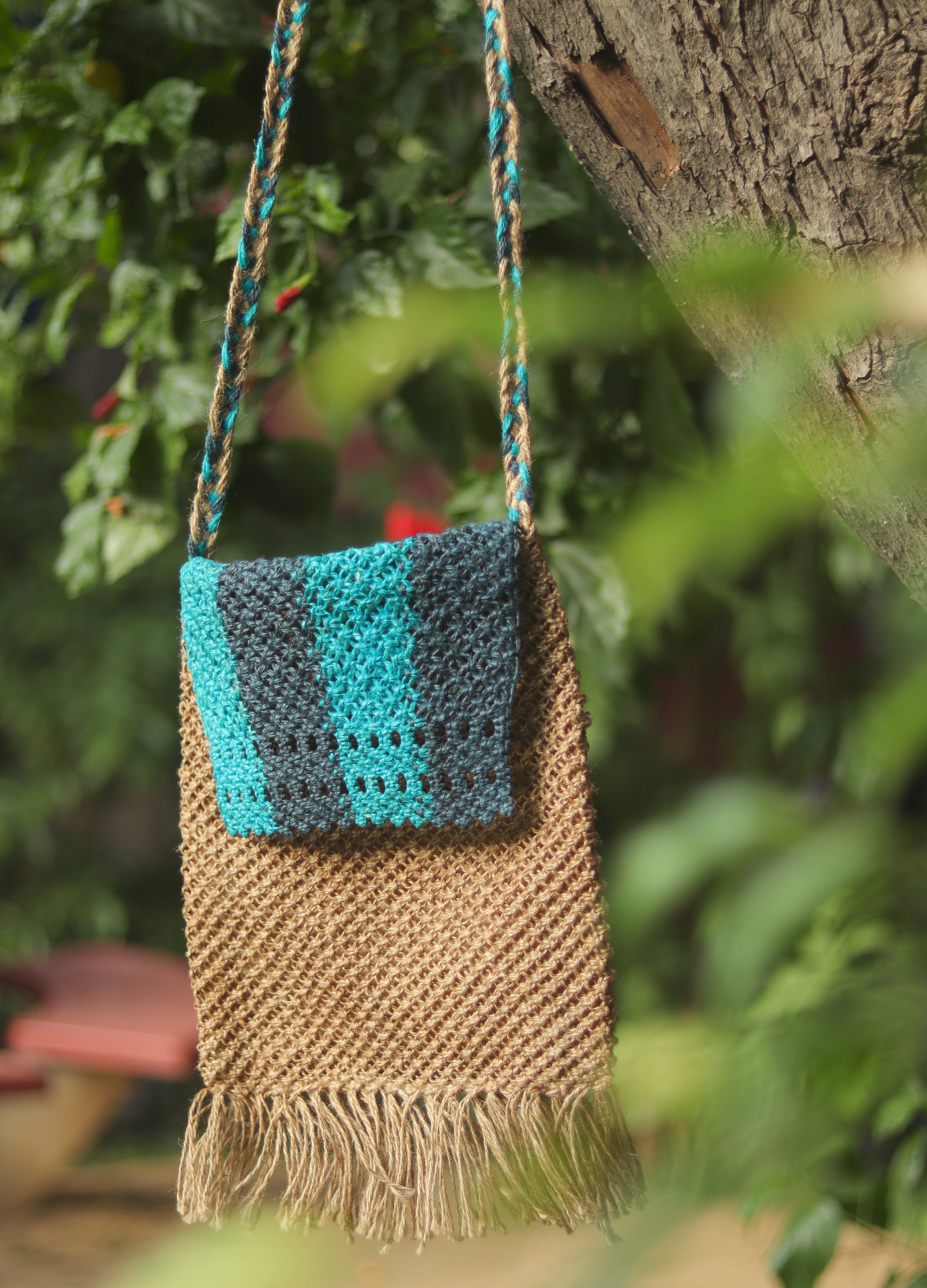 Jute Macrame Long Sleeve Sling Bag