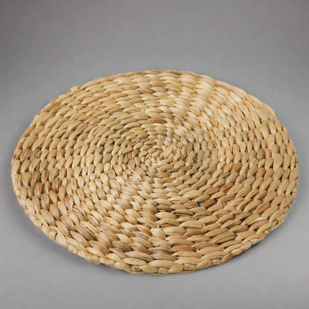 Water Hyacinth Round Placemat